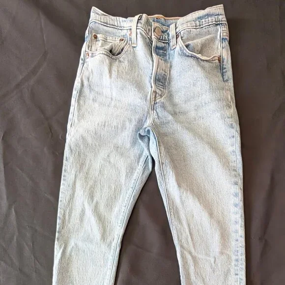 LEVI's 501S (SKINNY); Button Fly; W27 x L32; Exc. Pre-Owned Condition! - Picture 2 of 13